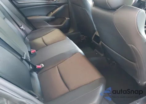 2018 Honda Accord Sport z USA, uszkodzony, nr VIN 1HGCV1F30JA250857